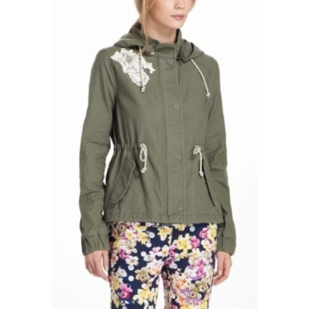 Anthro Daughters of Liberation Military Jacket D26